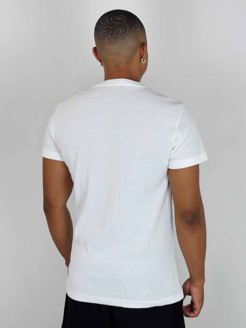 Camiseta New Essential Name Off White - Totanka