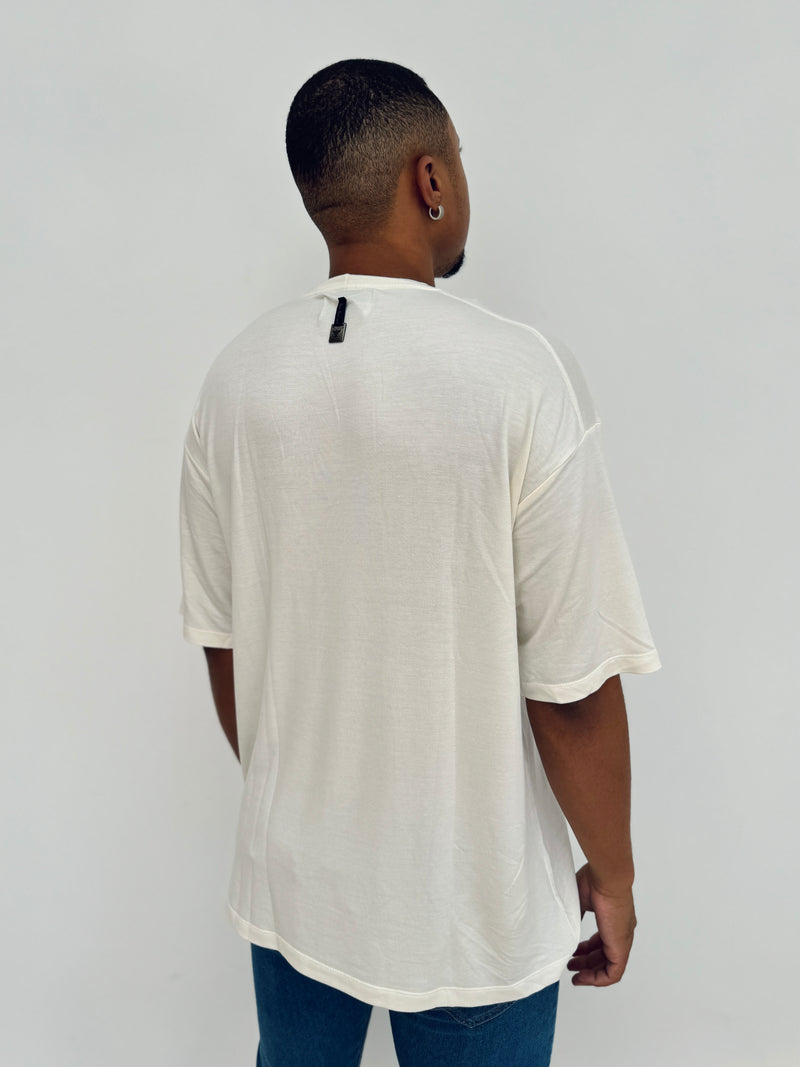 Camiseta Over Do The Work Off White - Totanka