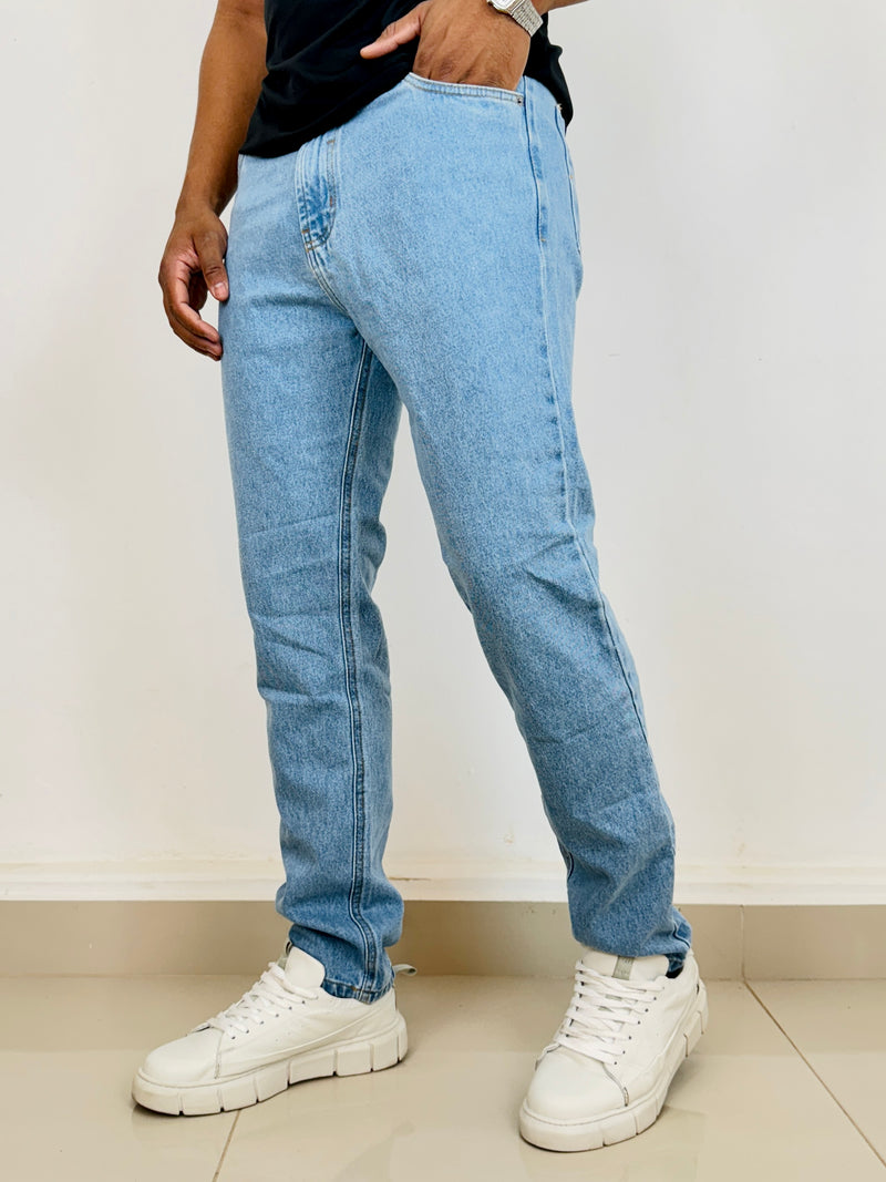 Calça Jeans Básica Mescla Reta - DGN