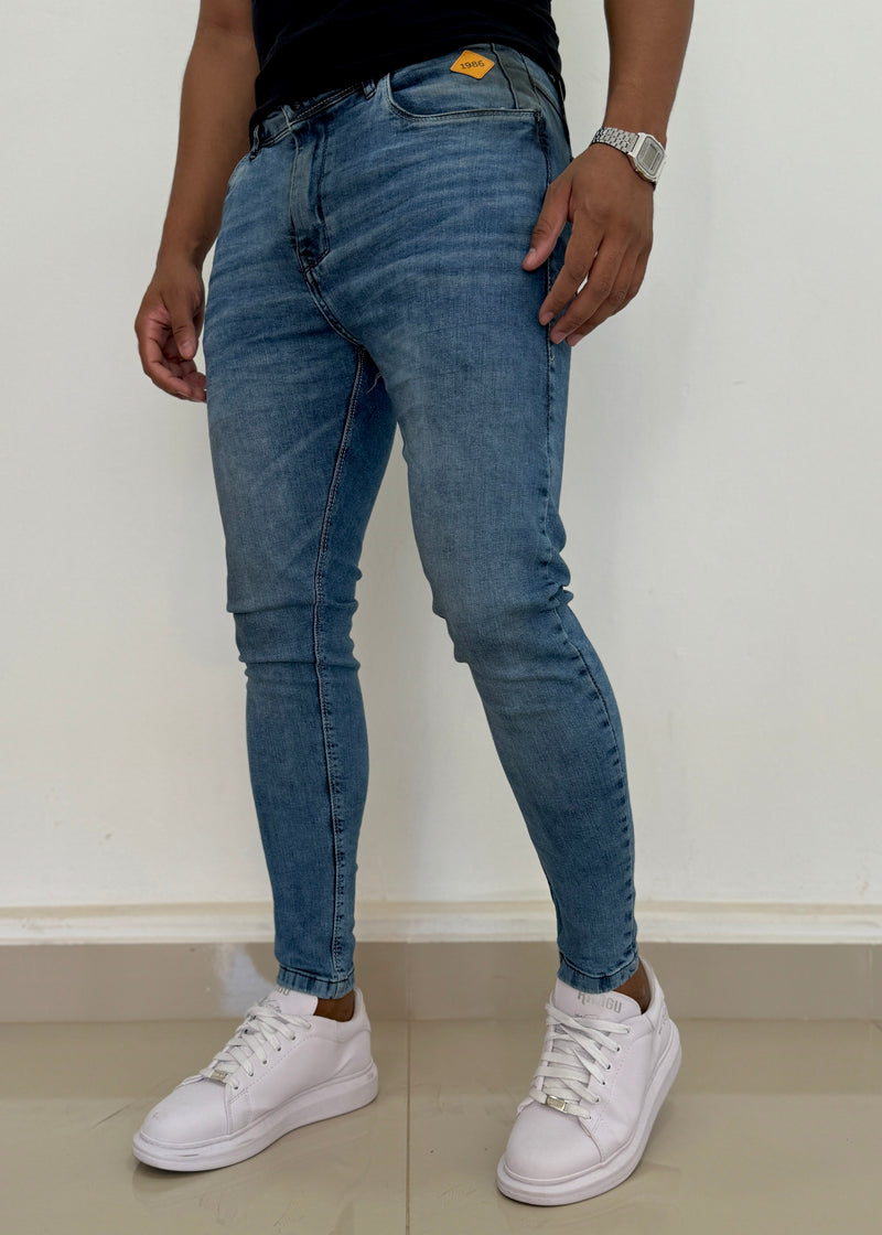 Calça Skinny Jeans Básica - Jay Jones