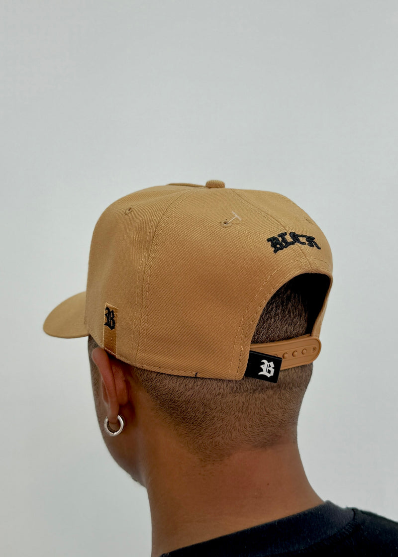 Boné Snapback Marron Basico - BLCK